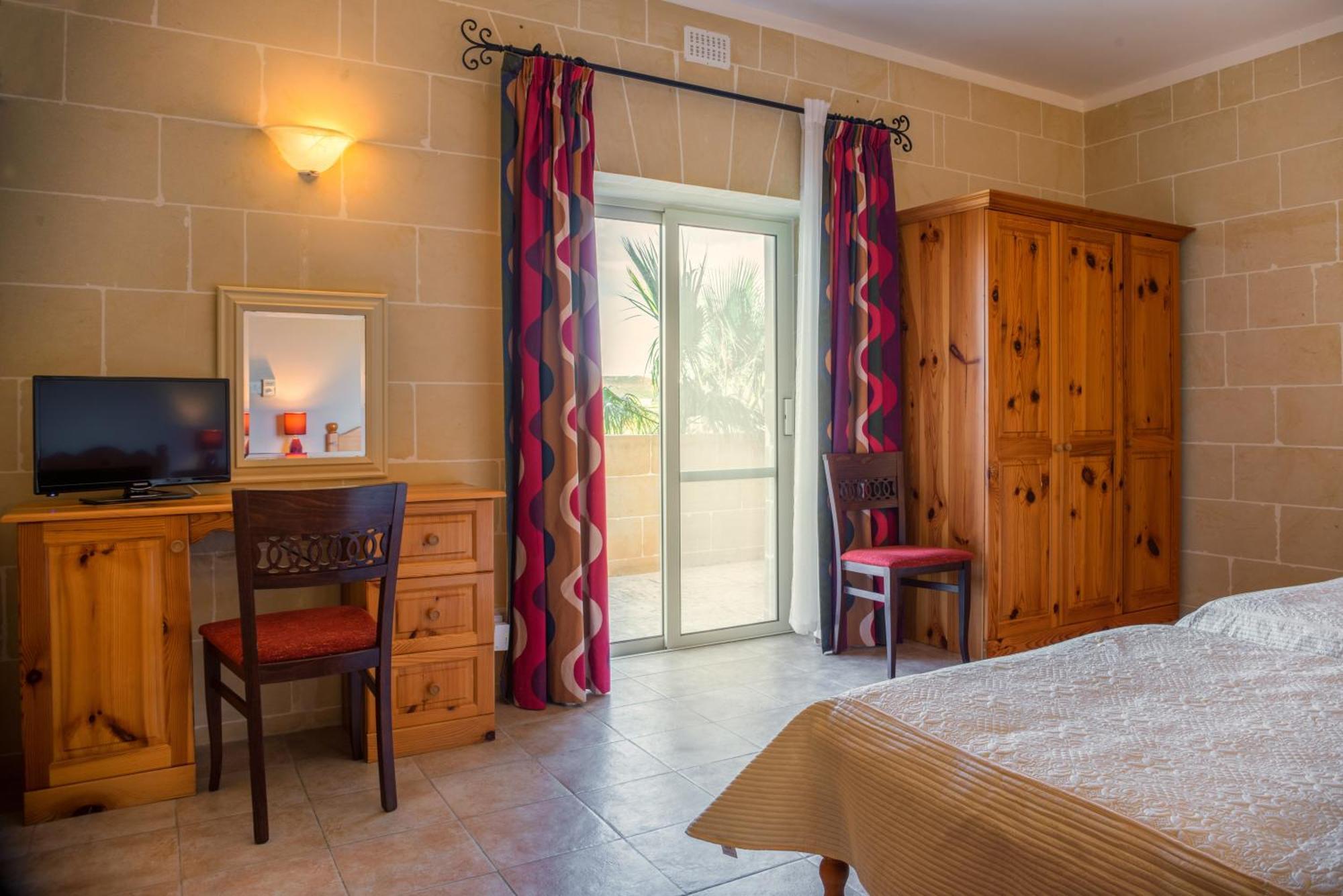 Villa Al Faro B&B Ghammar Eksteriør bilde